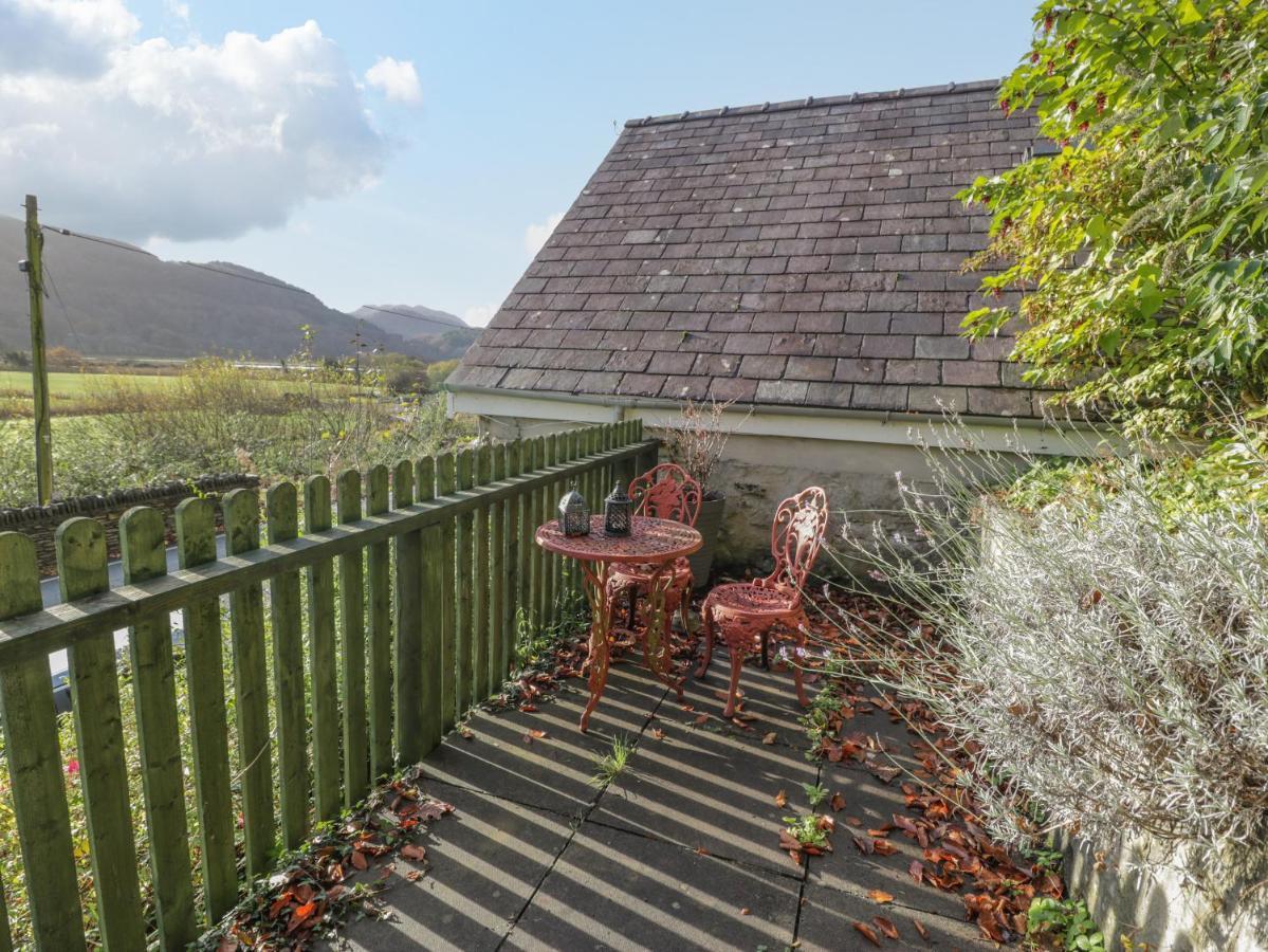 Bryn Melyn Artist'S Cottage Llanelltyd Exteriér fotografie